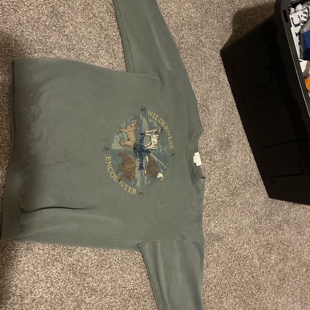 Green Crewneck Sweater with Graphic Design